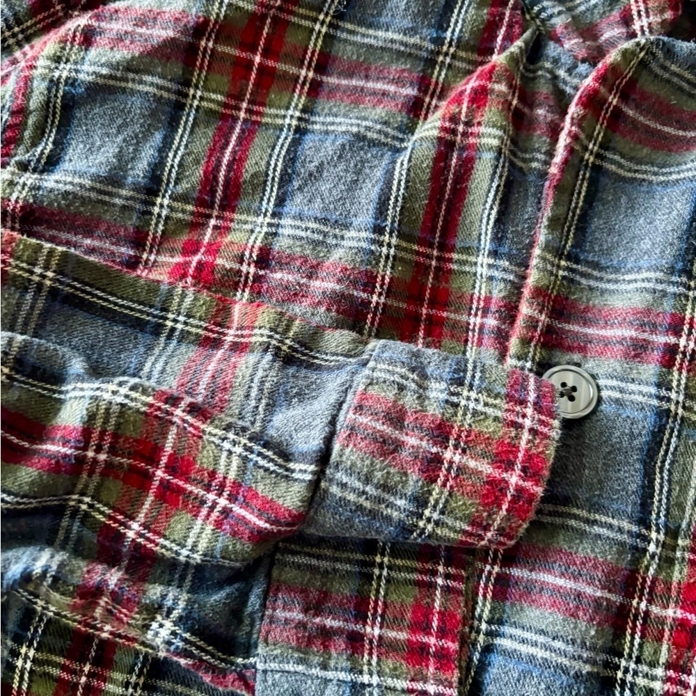 L.L. Bean Women’s Plaid Pajama Shirt - Medium - Picture 6 of 9